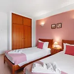 Casa Buzz